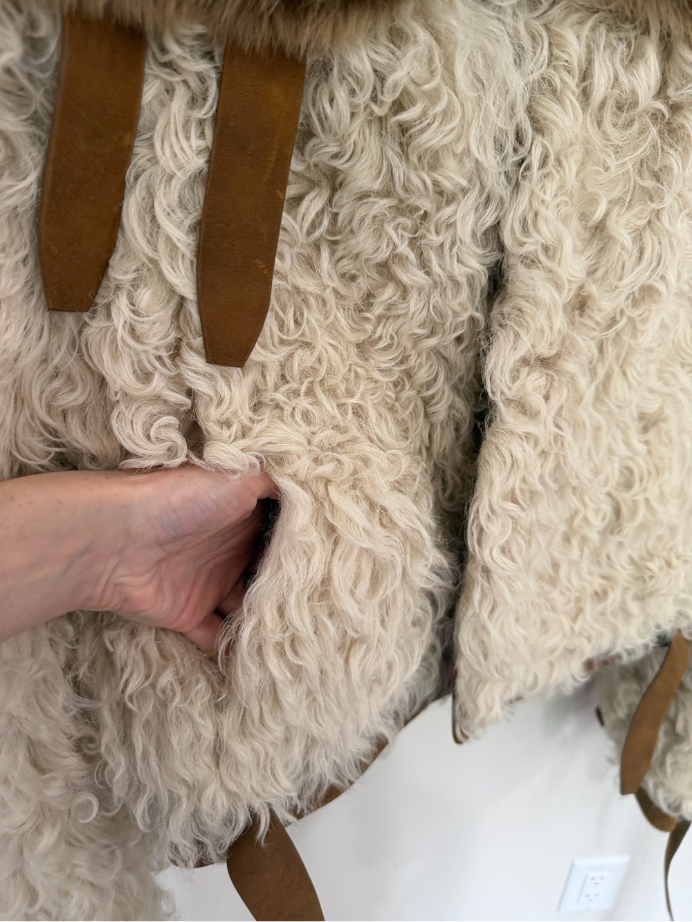 Vintage Late 1970s Glam Fur Full Curly Lamb Jacket RARE Bold Editorial Unique - Picture 4 of 10